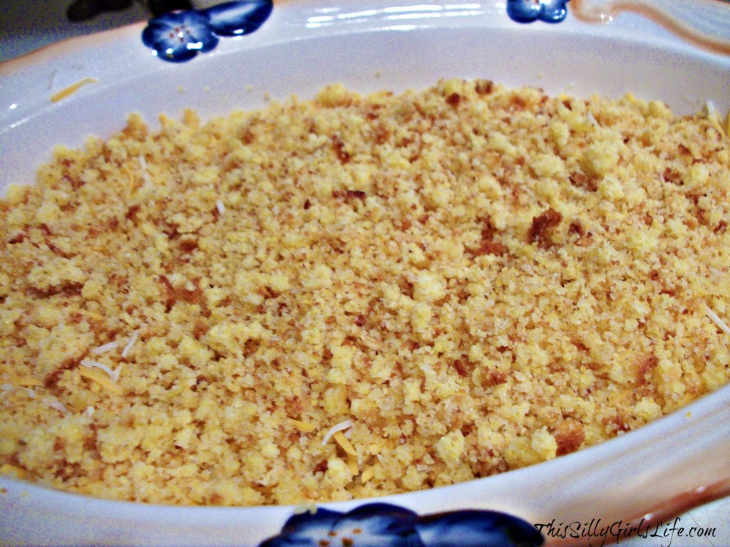 Baked Macaroni and Cheese with Cornbread Crust from ThisSillyGirlsLife.com Baked Macaroni and Cheese with Cornbread Crust from ThisSillyGirlsLife.com