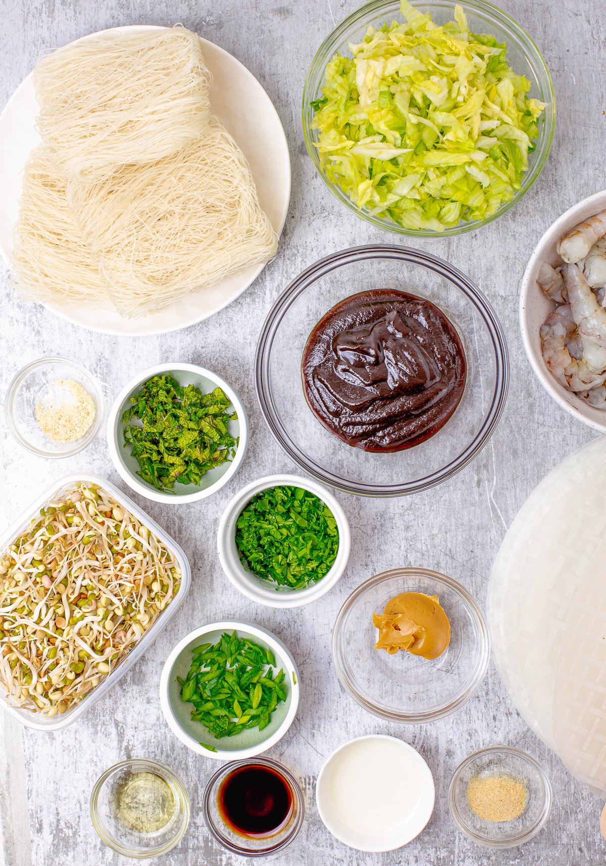 Ingredients needed to make Vietnamese Salad Rolls