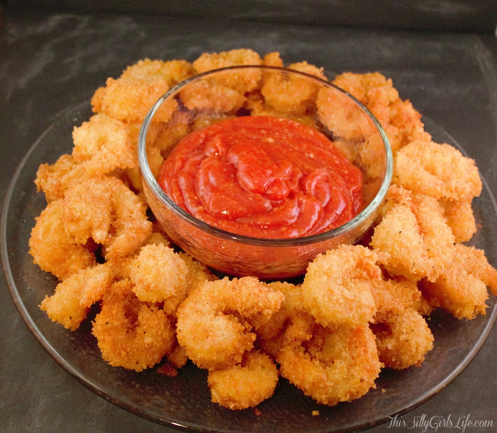 Panko Fried Shrimp with Classic Cocktail Sauce recipe from https://ThisSillyGirlsLife.com #Shrimp #Fried #CocktailSauce