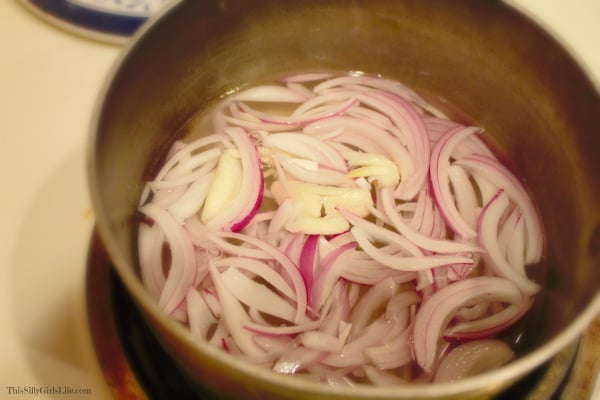 Pickled Red Onions recipe from https://ThisSillyGirlsLife.com super easy and adds a flavor explosion to any dish! #Pickled #RedOnions #Recipe