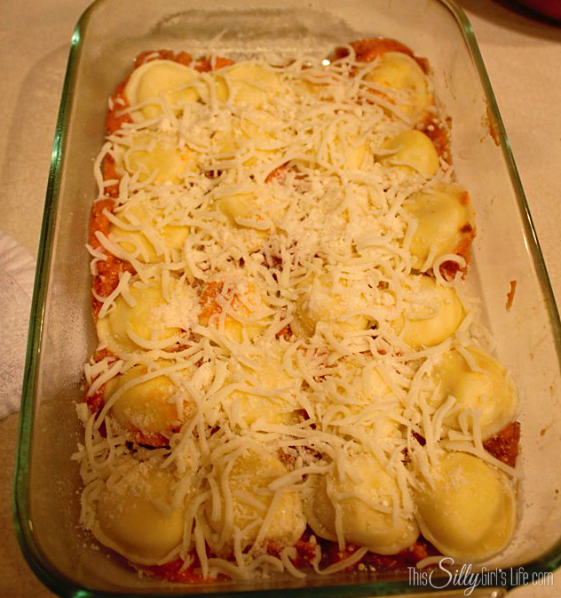 Lazy Day Lasagna {Ravioli Casserole} recipe from https://ThisSillyGirlsLife.com #LazyLasagna #RavioliCasserole #Italian