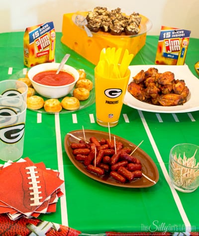 Slow Cooker Drunken Bbq Chicken Wings + Football Party Spread! - This ...