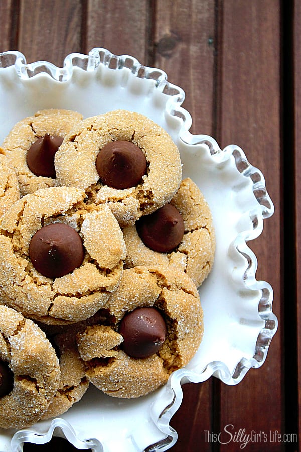 Spring Blossoms Peanut Butter and Chocolate Cookies, peanut butter cookies, with a cute little Hershey's kiss.