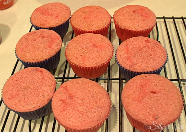 bake for 17-19 minutes until toothpick inserted comes out clean. Place cupcakes tin on wired rack and let cool 5 minutes. Transfer cakes to wire rack and let cool completely. 