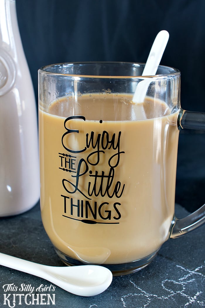 Homemade Chocolate Hazelnut Coffee Creamer, extremely easy to make and the perfect way to elevate your favorite hot beverages! from ThisSillyGIrlsLife.com #FlavorYourMomentCG  #ad @tatelylesugarus
