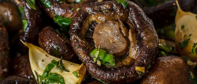Roasted Mushrooms with Garlic Butter Sauce