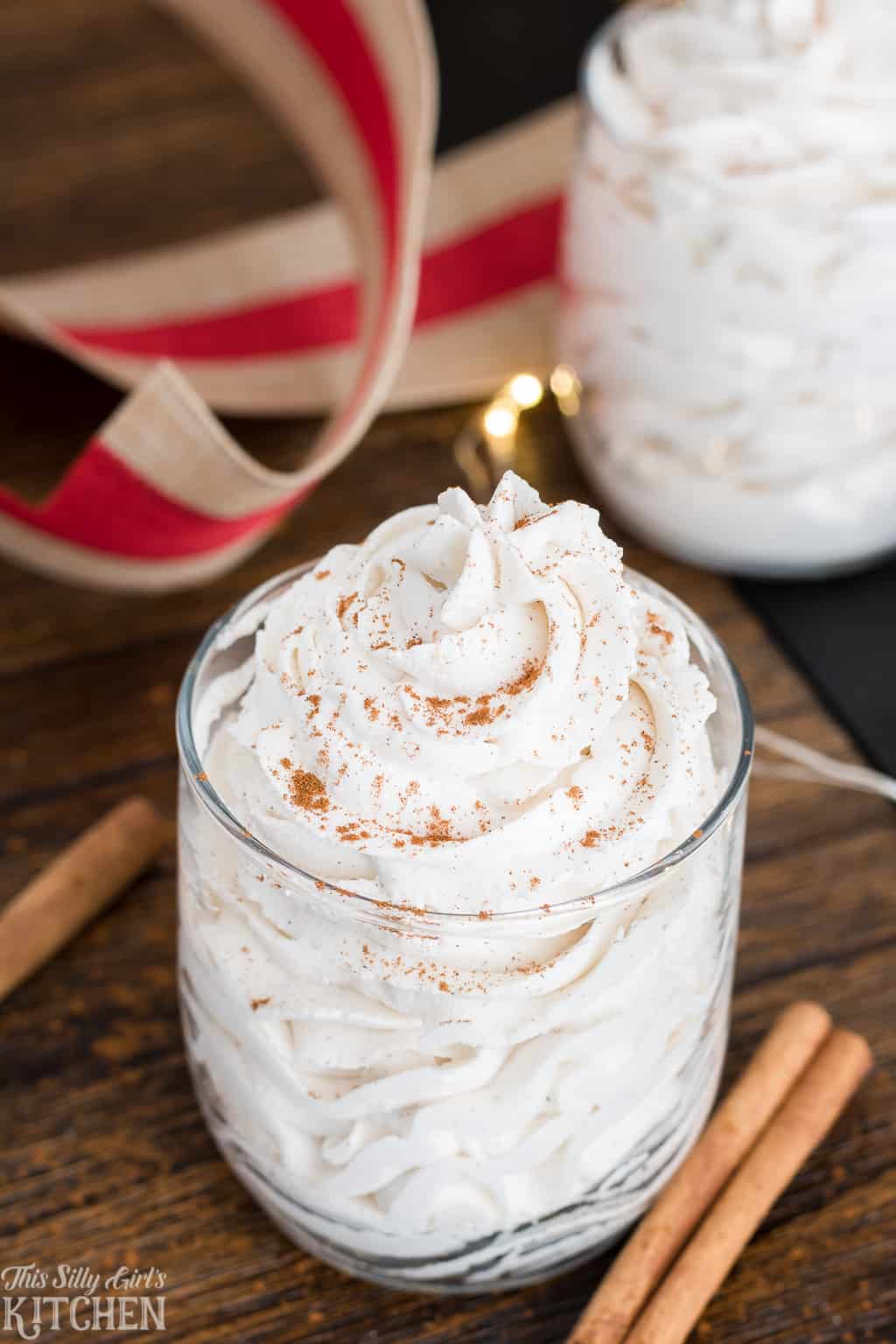 Cinnamon Stabilized Whipped Cream, foolproof recipe for stabilized whipped cream with a festive touch! #Recipe from ThisSillyGirlsKitchen.com #cinnamon #stabilizedwhippedcream #homemadewhippedcream