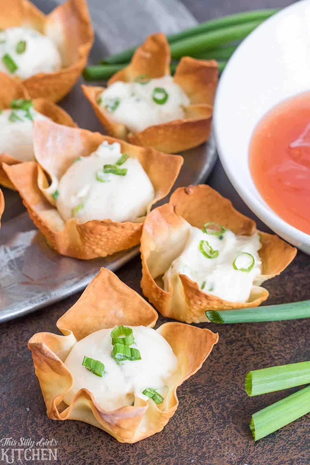 Baked Cream Cheese Wonton Cups (Ready Under 20 Minutes!)