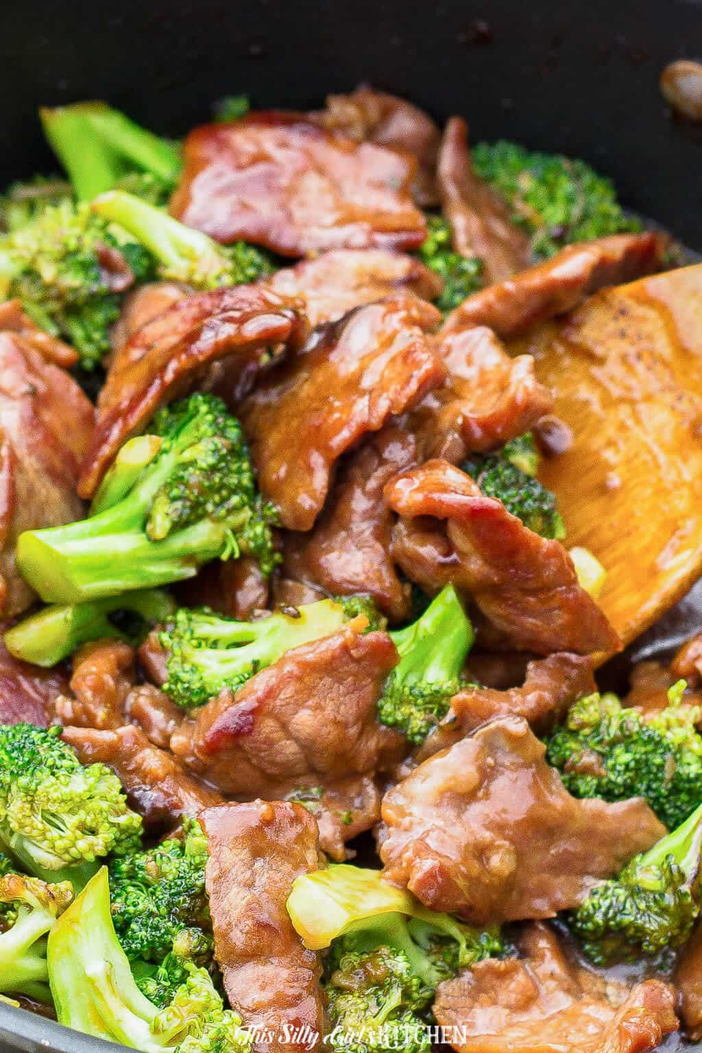 Close up of cooked Beef and Broccoli in pan