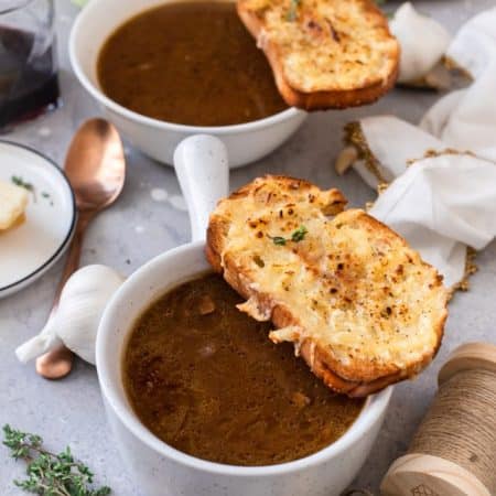 cropped-French-Onion-Soup-from-thissillygirlskitchen.com-5.jpg