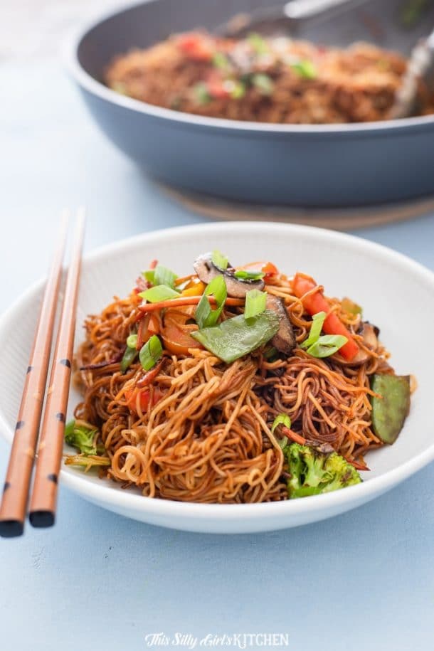 Vegetable Lo Mein - This Silly Girl's Kitchen