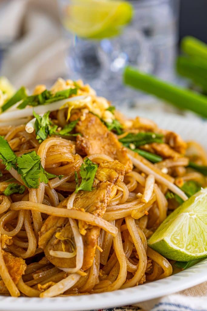 Easy Spicy Pad Thai Recipe (with Chicken)