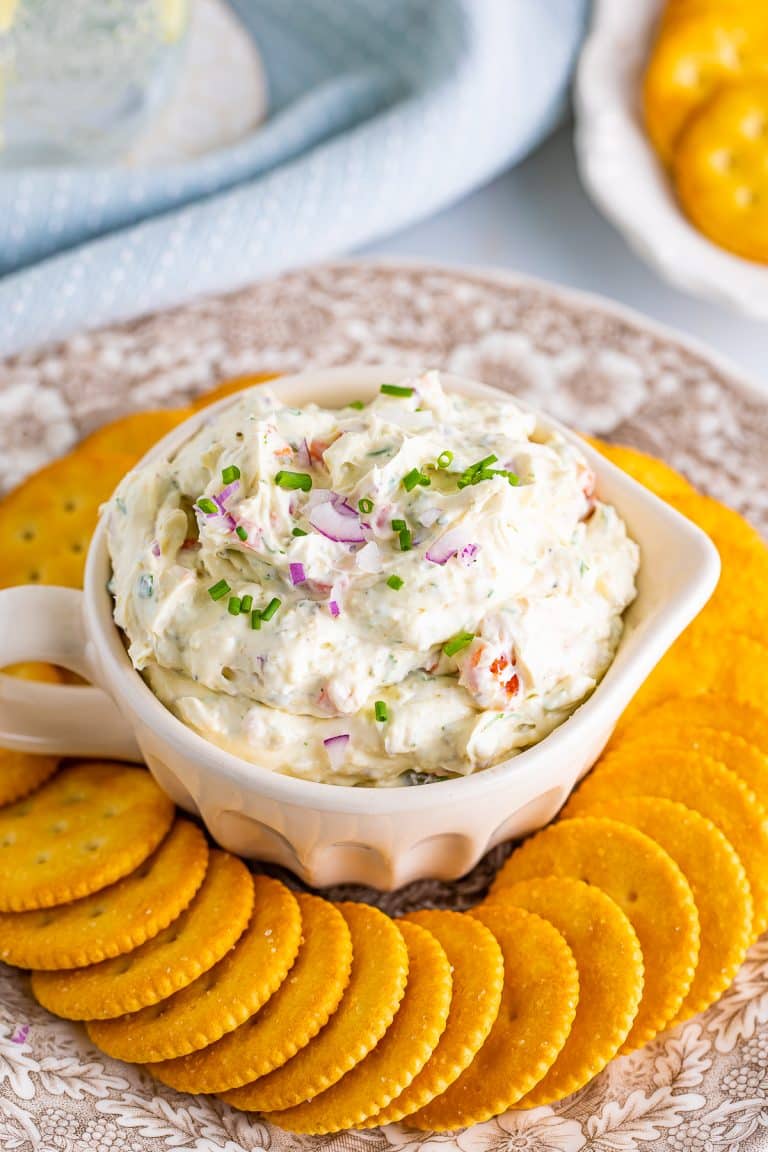 Smoked Salmon Dip (with Cream Cheese)