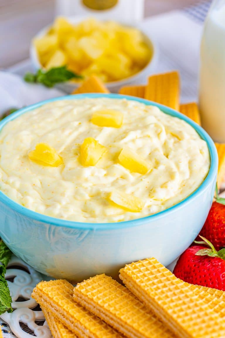 Cream Cheese Pineapple Dip (Only 5 Ingredients)