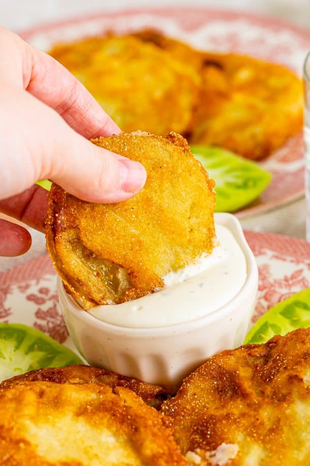 Easy Southern Fried Green Tomatoes Recipe
