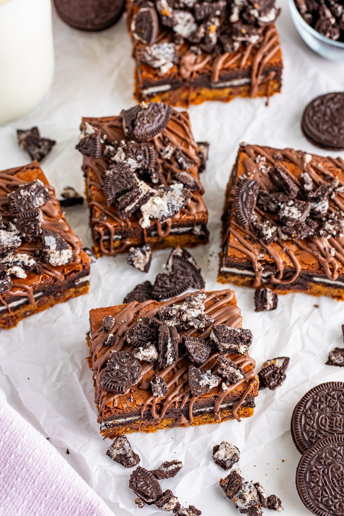 overhead of oreo bars on parchment paper