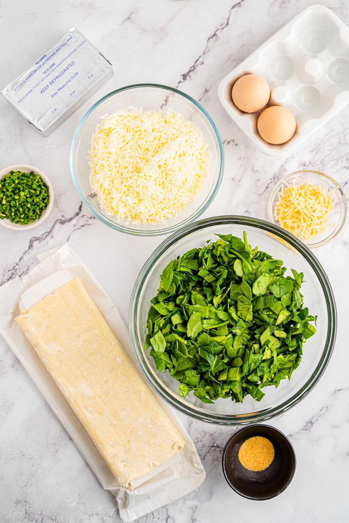 ingredients needed to make spinach puffs