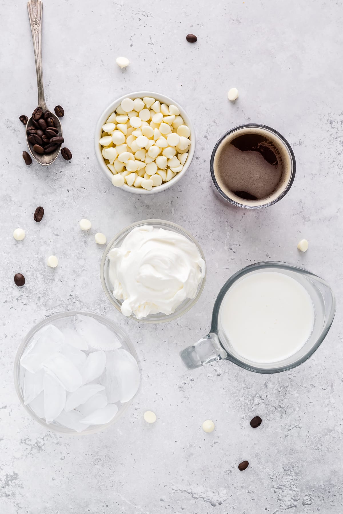 ingredients needed to make white chocolate mocha