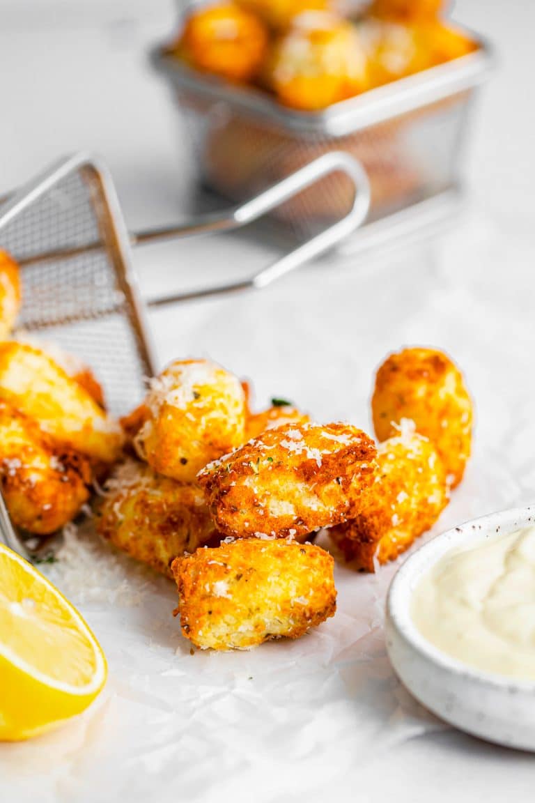 Homemade Garlic Parmesan Air Fryer Tater Tots