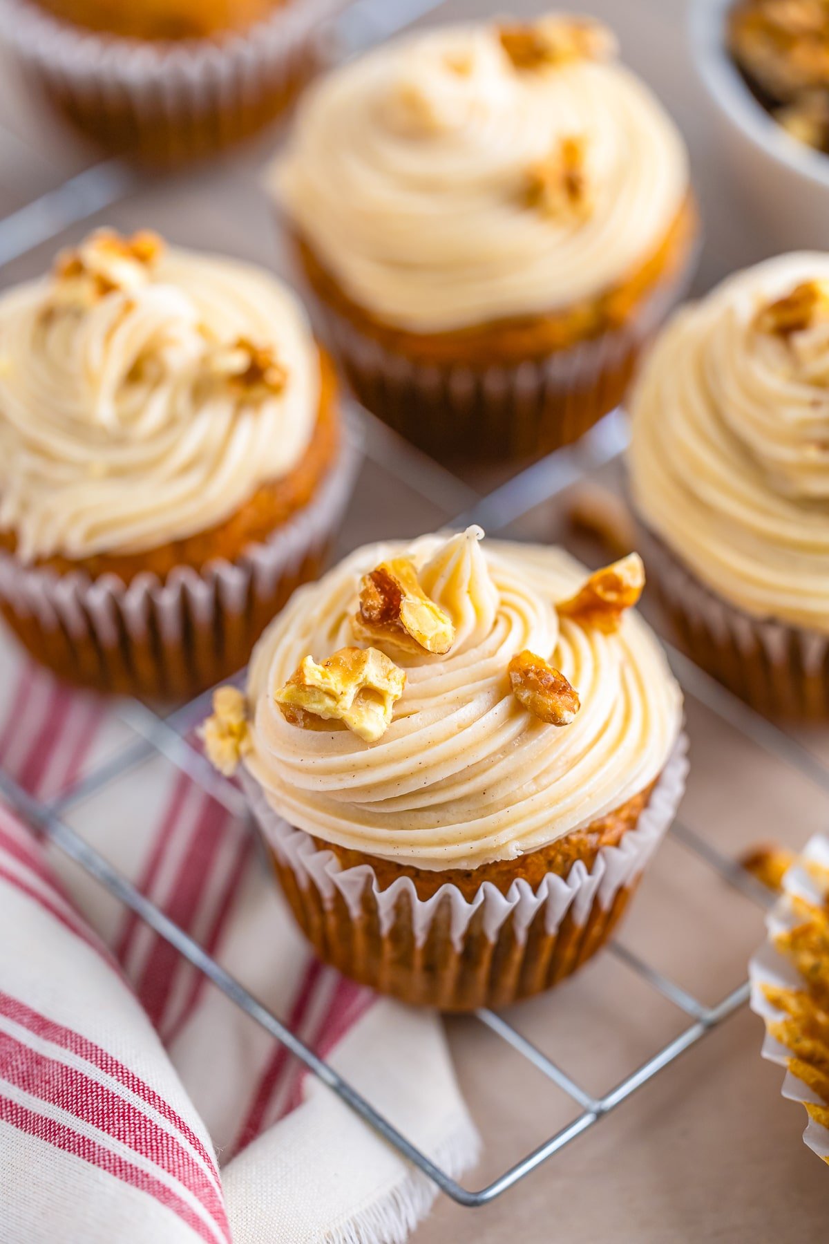 Irresistible Pumpkin Spice Mini Cupcakes with Cream Cheese Frosting