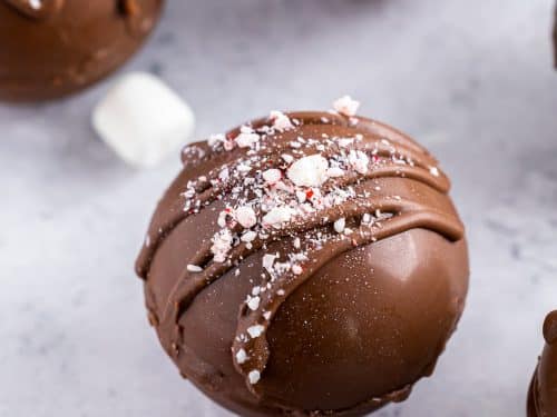 Easy Hot Cocoa Bombs Recipe (Peppermint Chocolate) - This Silly
