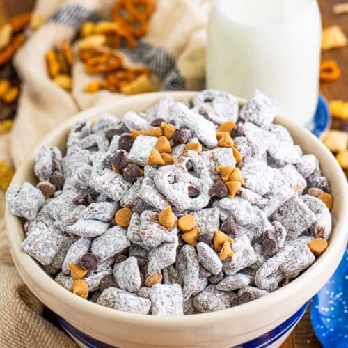 Puppy Chow (Muddy Buddies) - This Silly Girl's Kitchen
