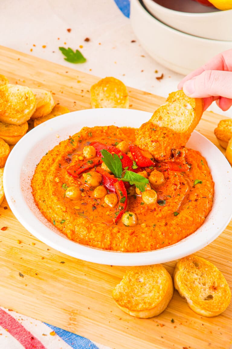 Easy Roasted Red Pepper Hummus