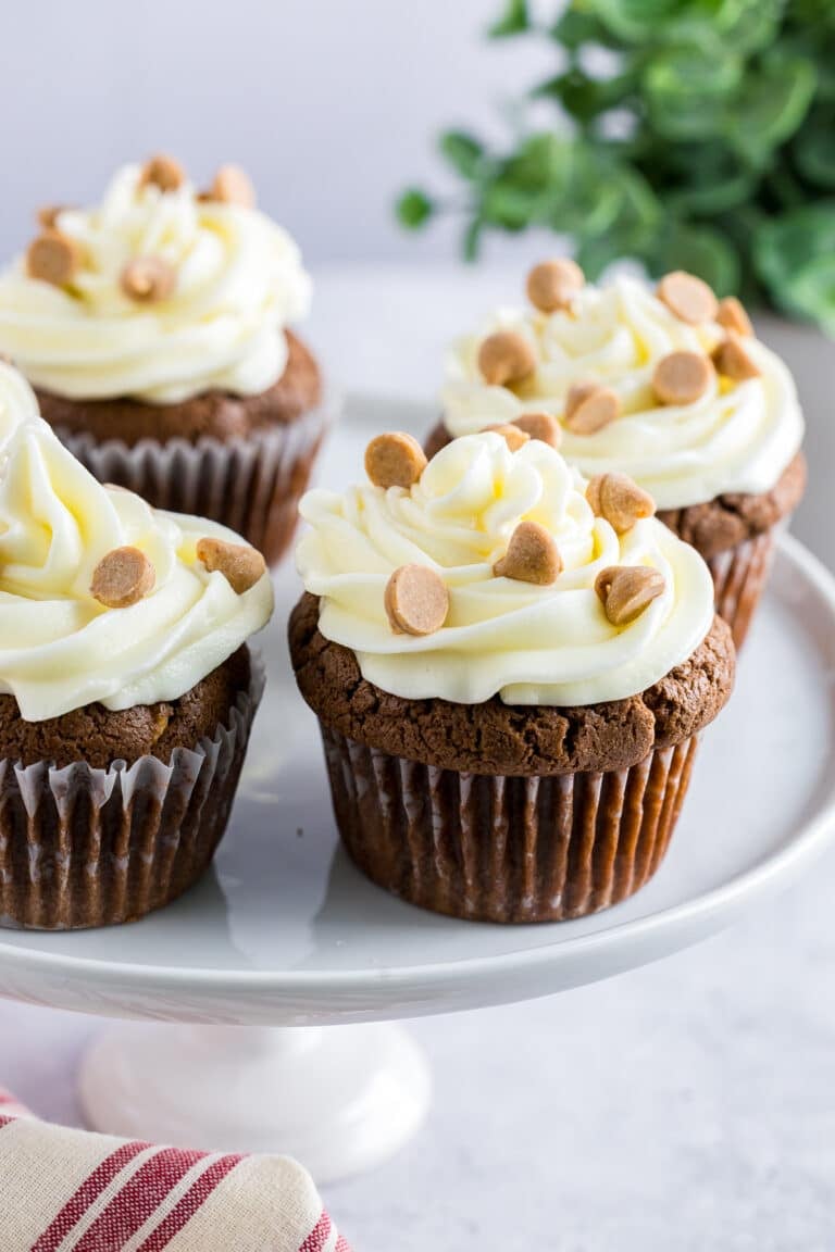 Simple Recipe for Chocolate Cupcakes
