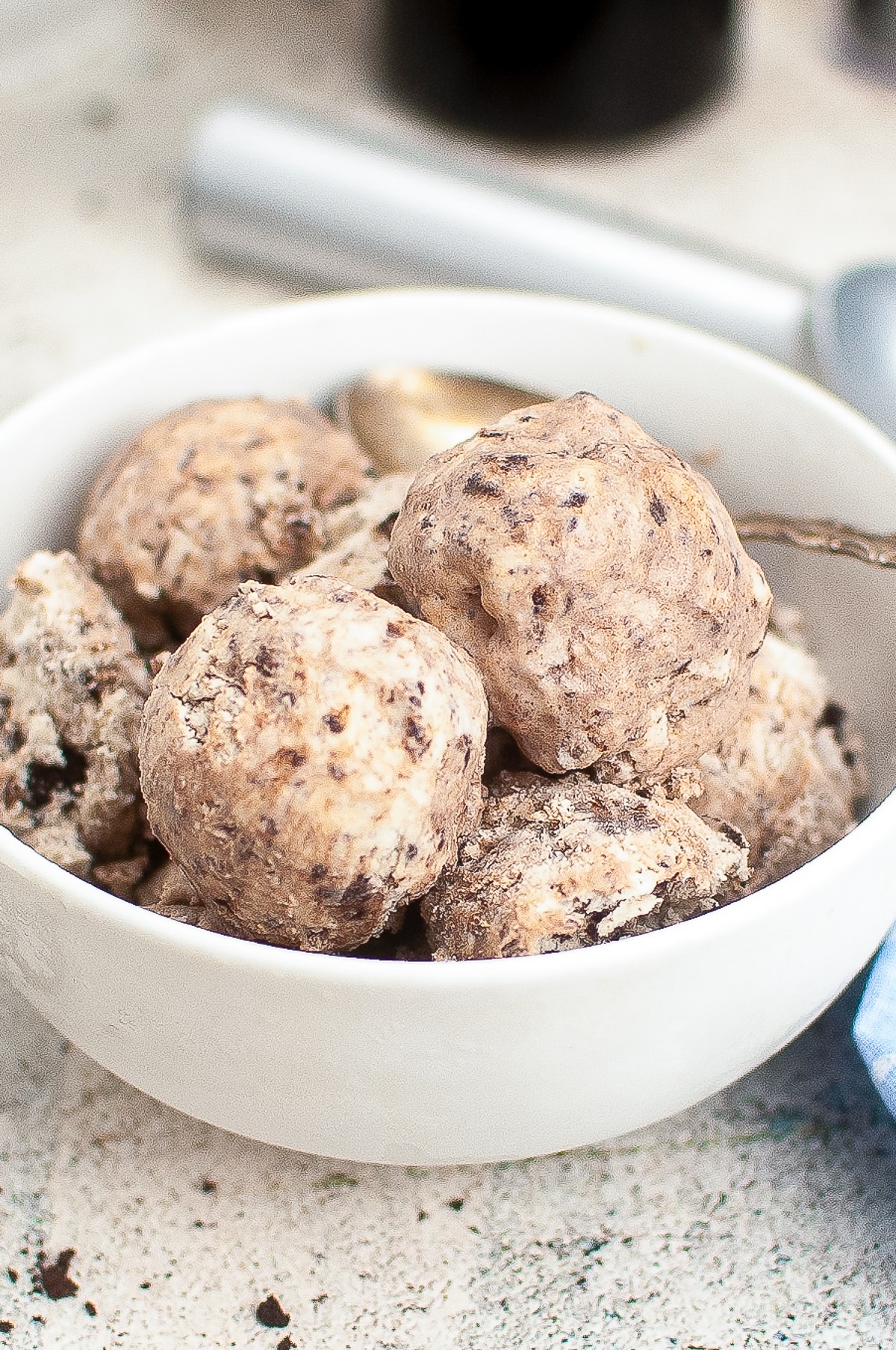 close up image Cookies and Cream Ice Cream