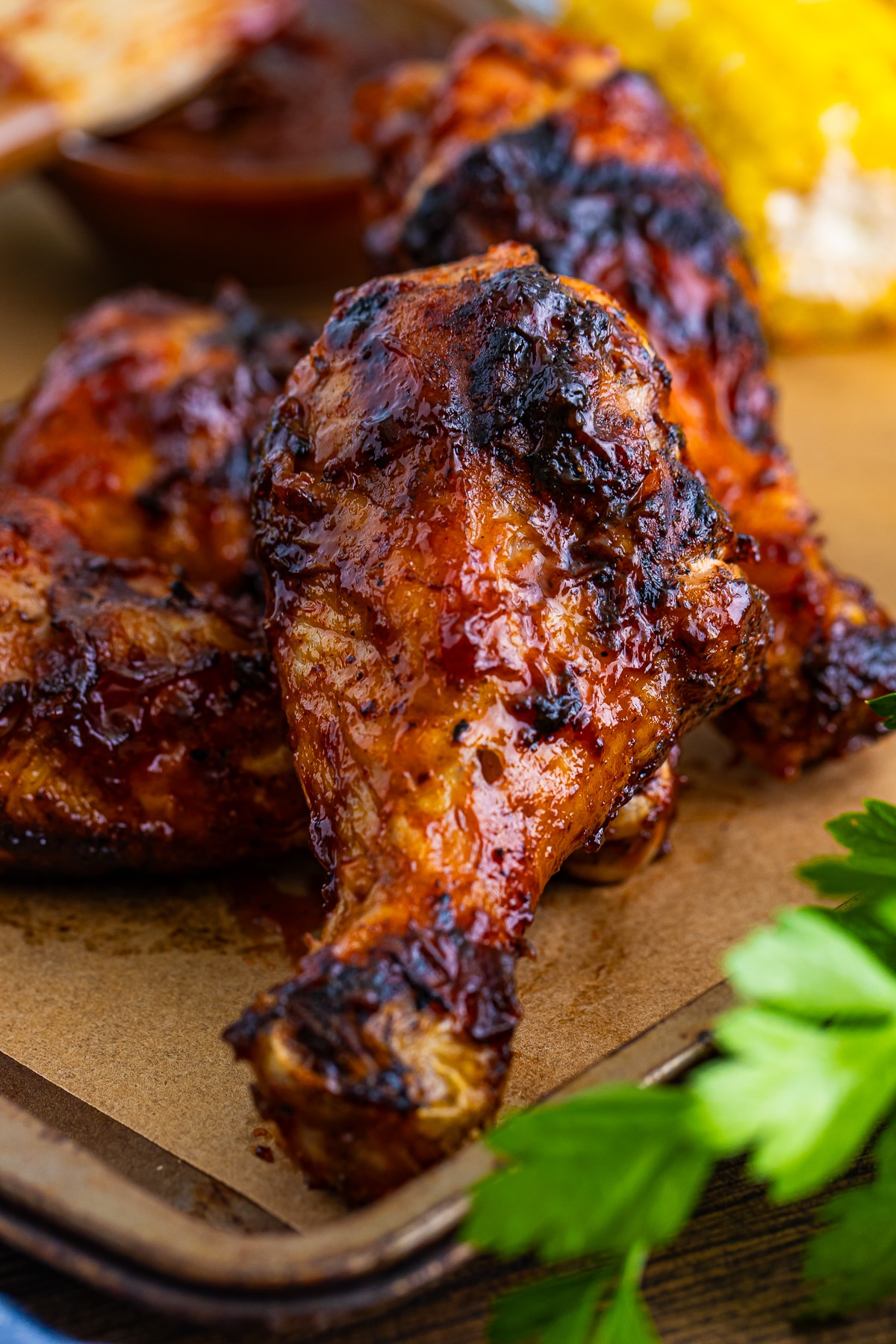 How Long to Cook Chicken Legs on a Gas Grill: Perfectly Juicy Tips