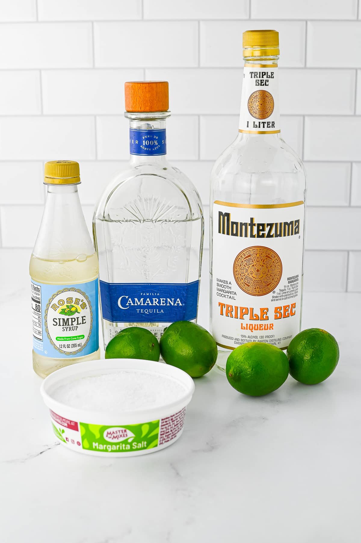 ingredients needed to make Lime Margarita