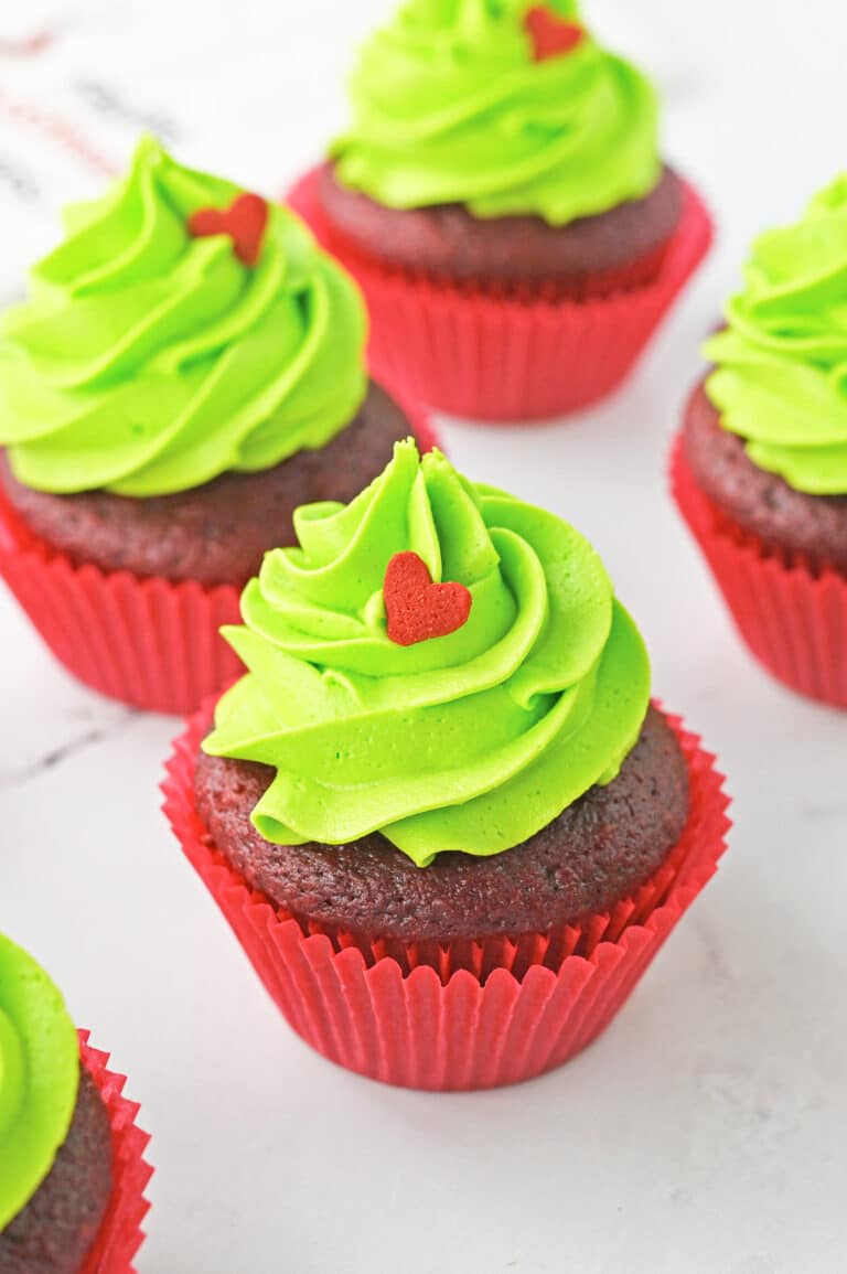 Easy Grinch Cupcakes for Grinchmas