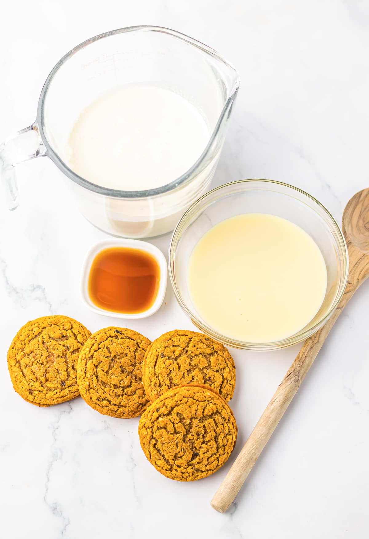 ingredients needed to make Ice Cream Bars