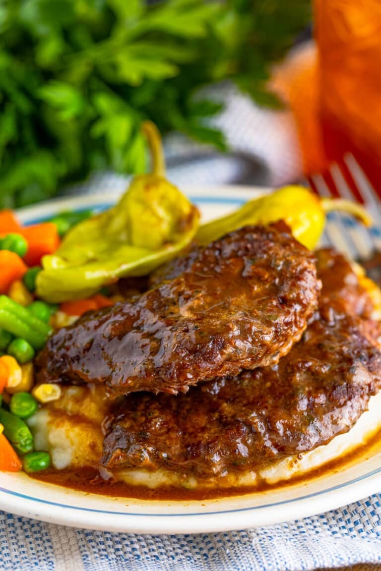 Slow Cooker Mississippi Beef Cubed Steaks