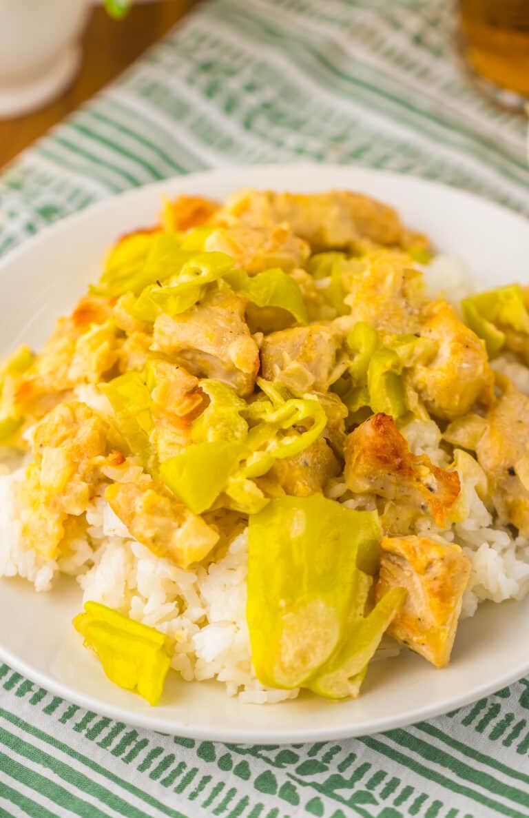 Easy Creamy Pepperoncini Chicken Recipe