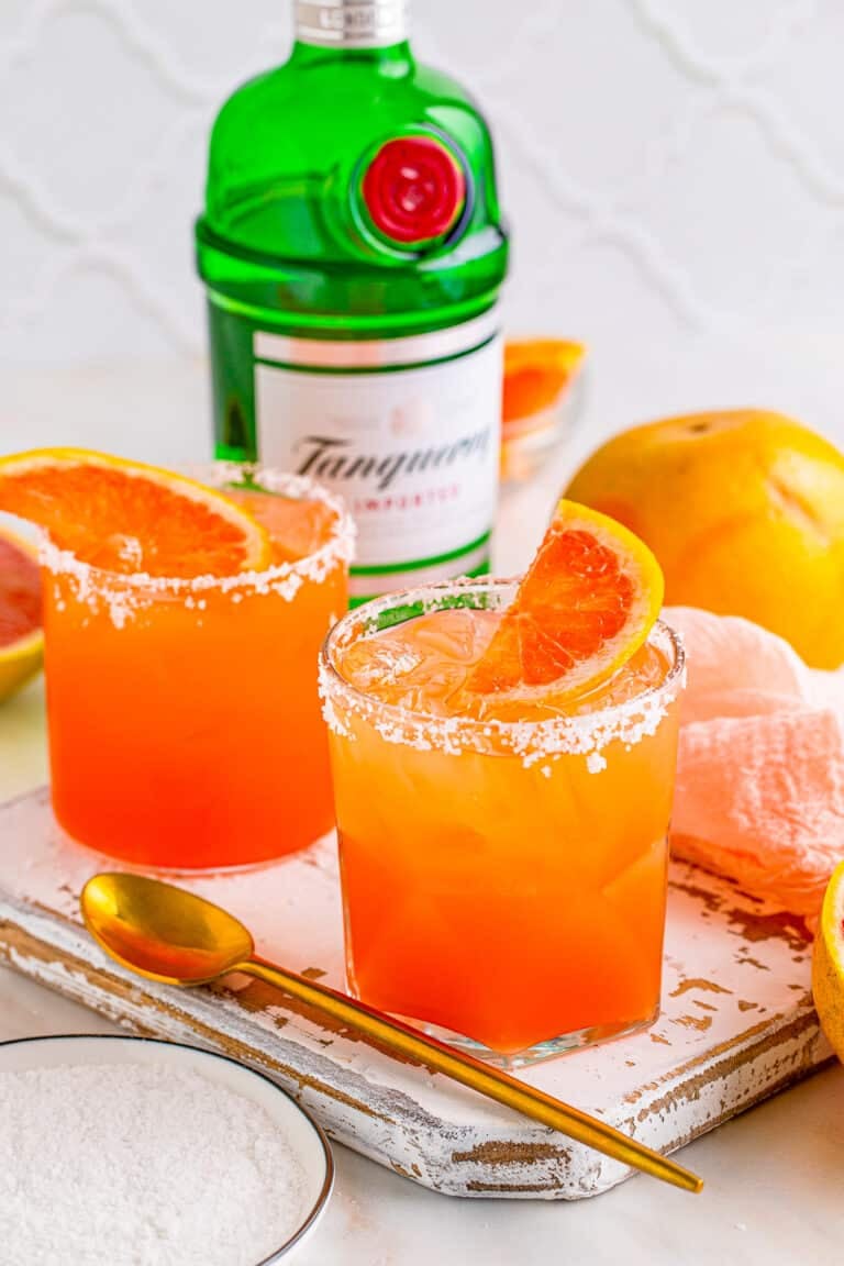 Grapefruit Salty Dog Cocktail Recipe
