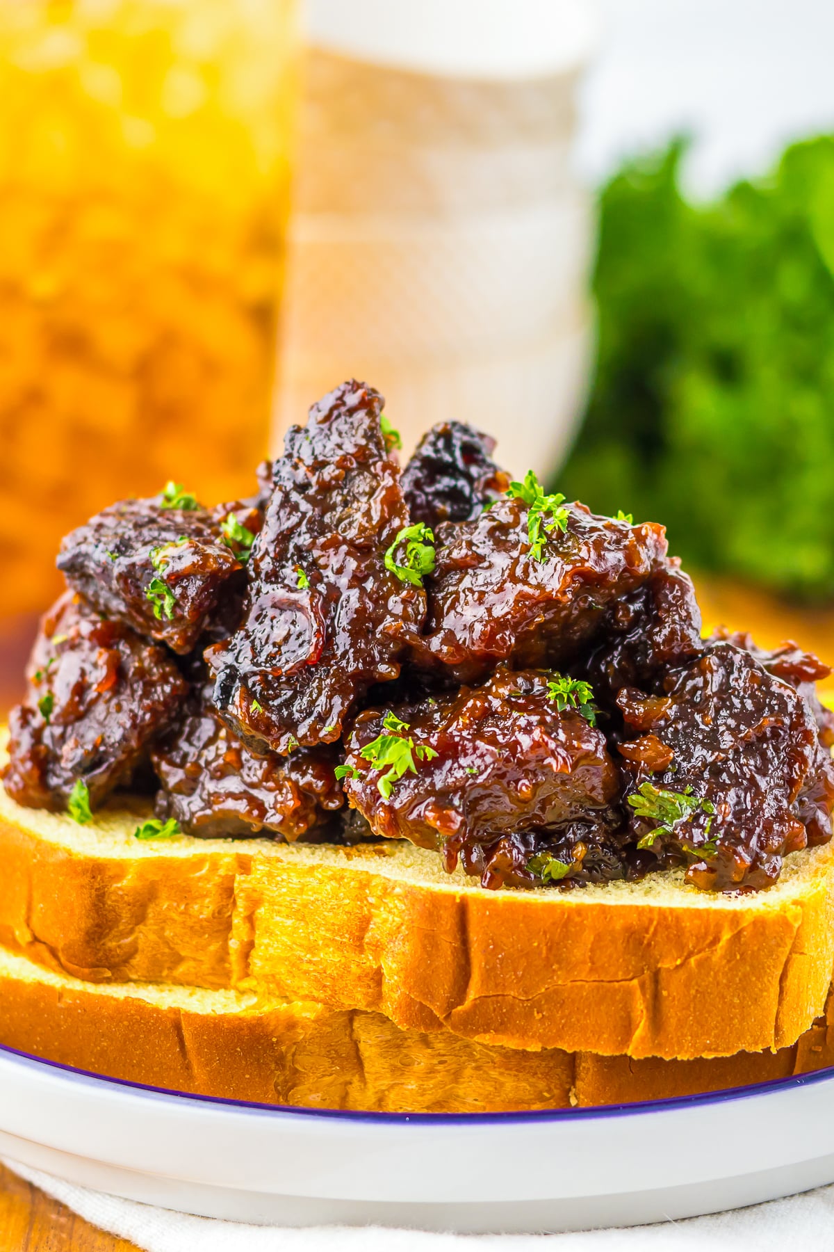 Chuck Roast Burnt Ends piled high on toast