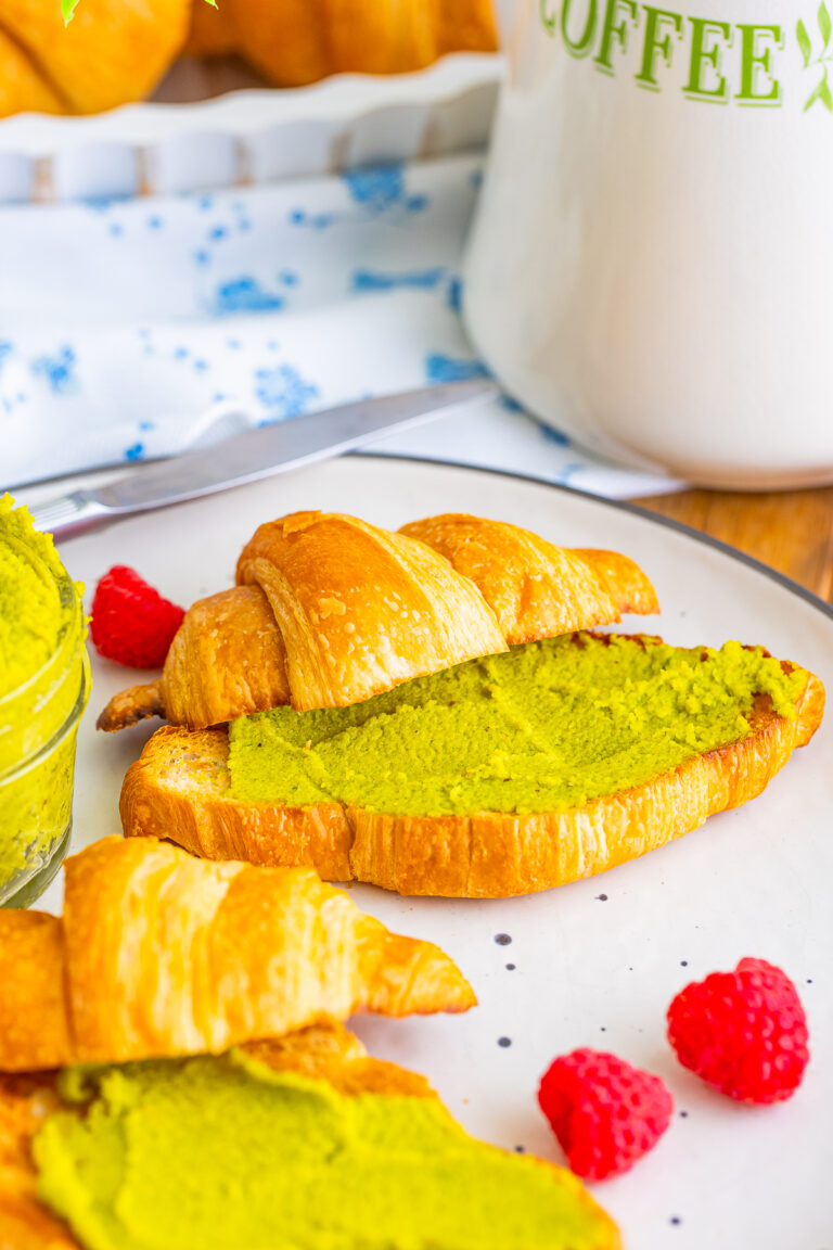 Homemade Sweet Pistachio Spread Recipe