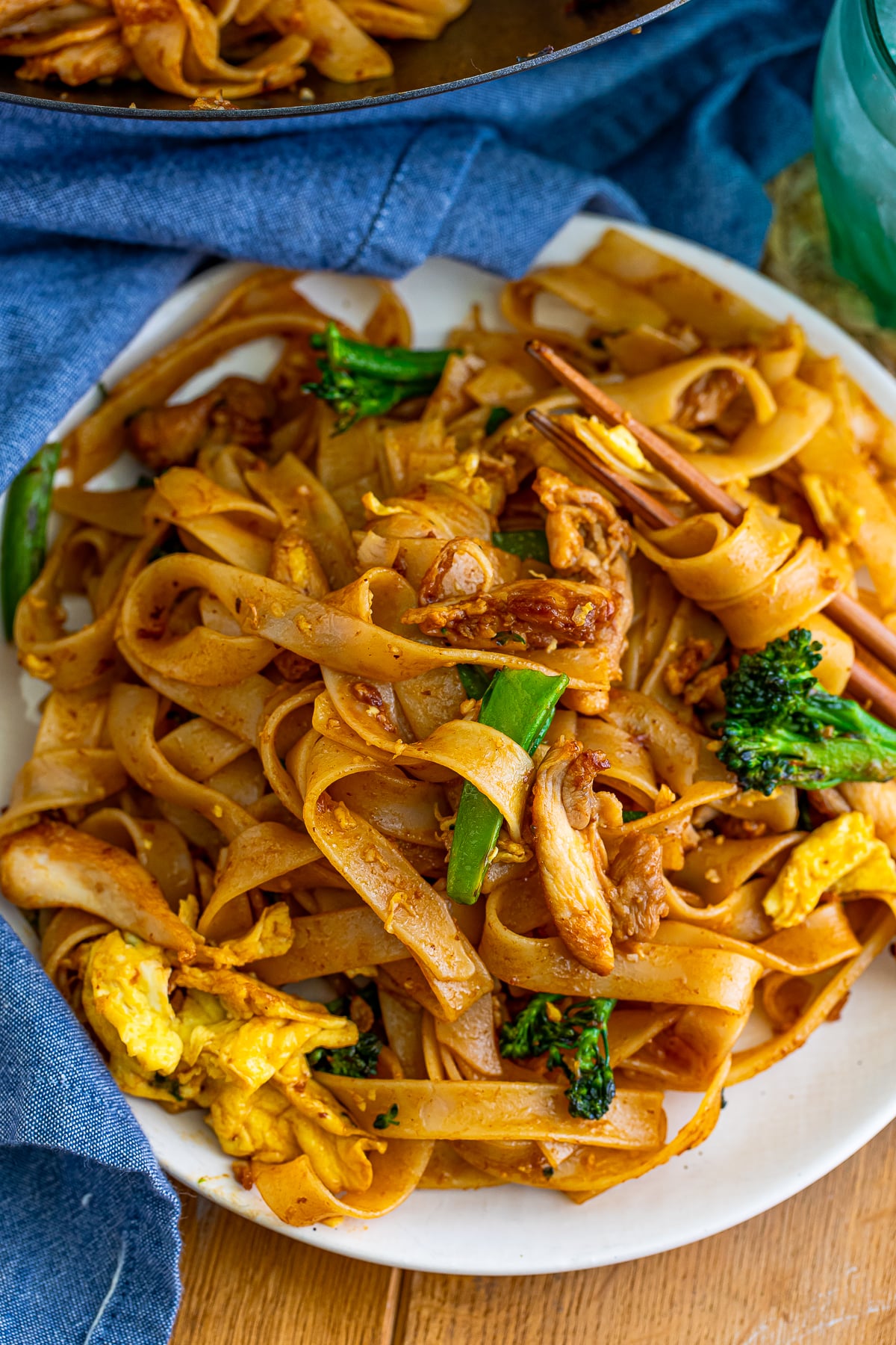 overhead image of Thai Pad See Ew on white plate