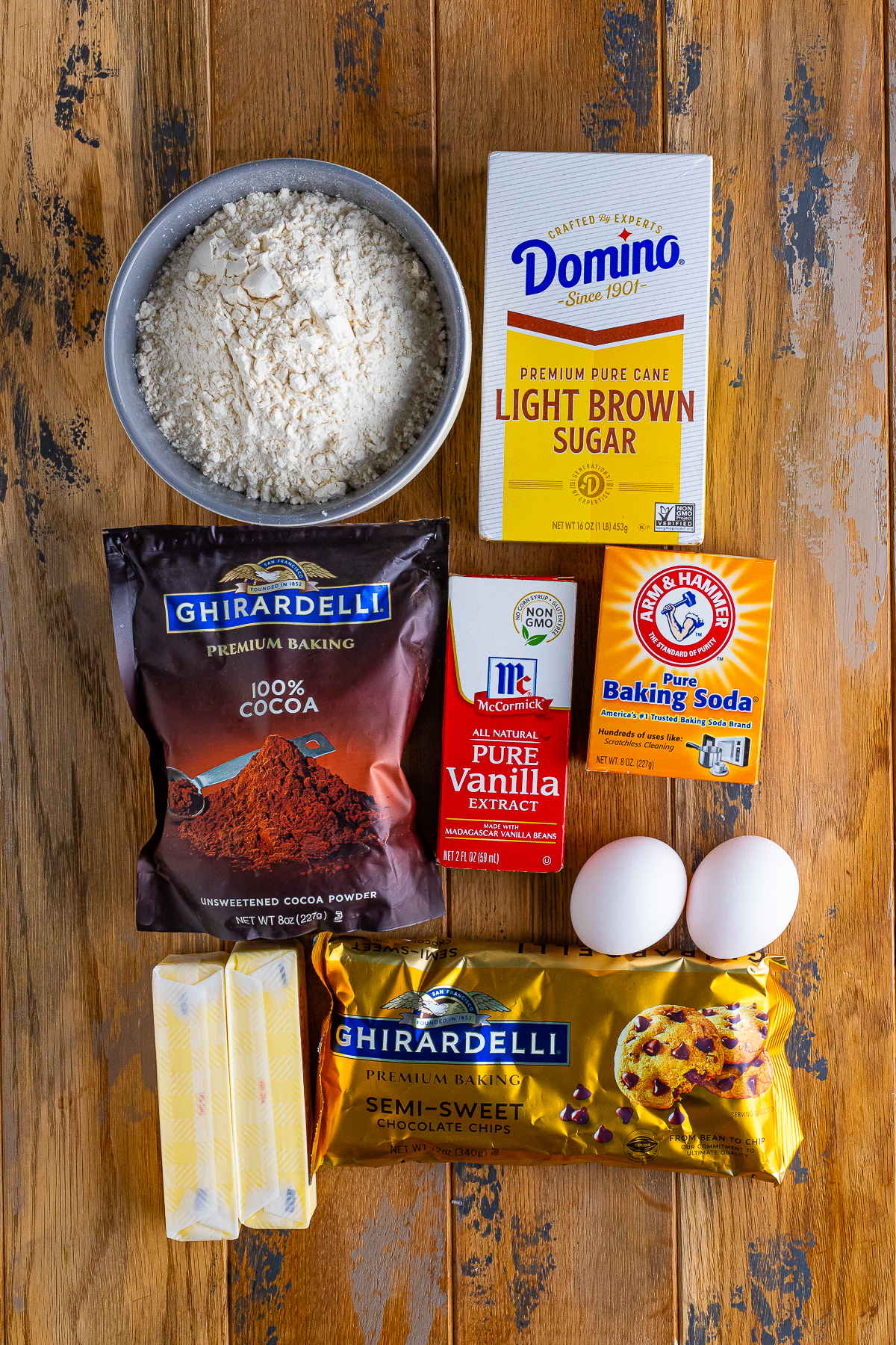 ingredients needed to make Chocolate Cookie Bars
