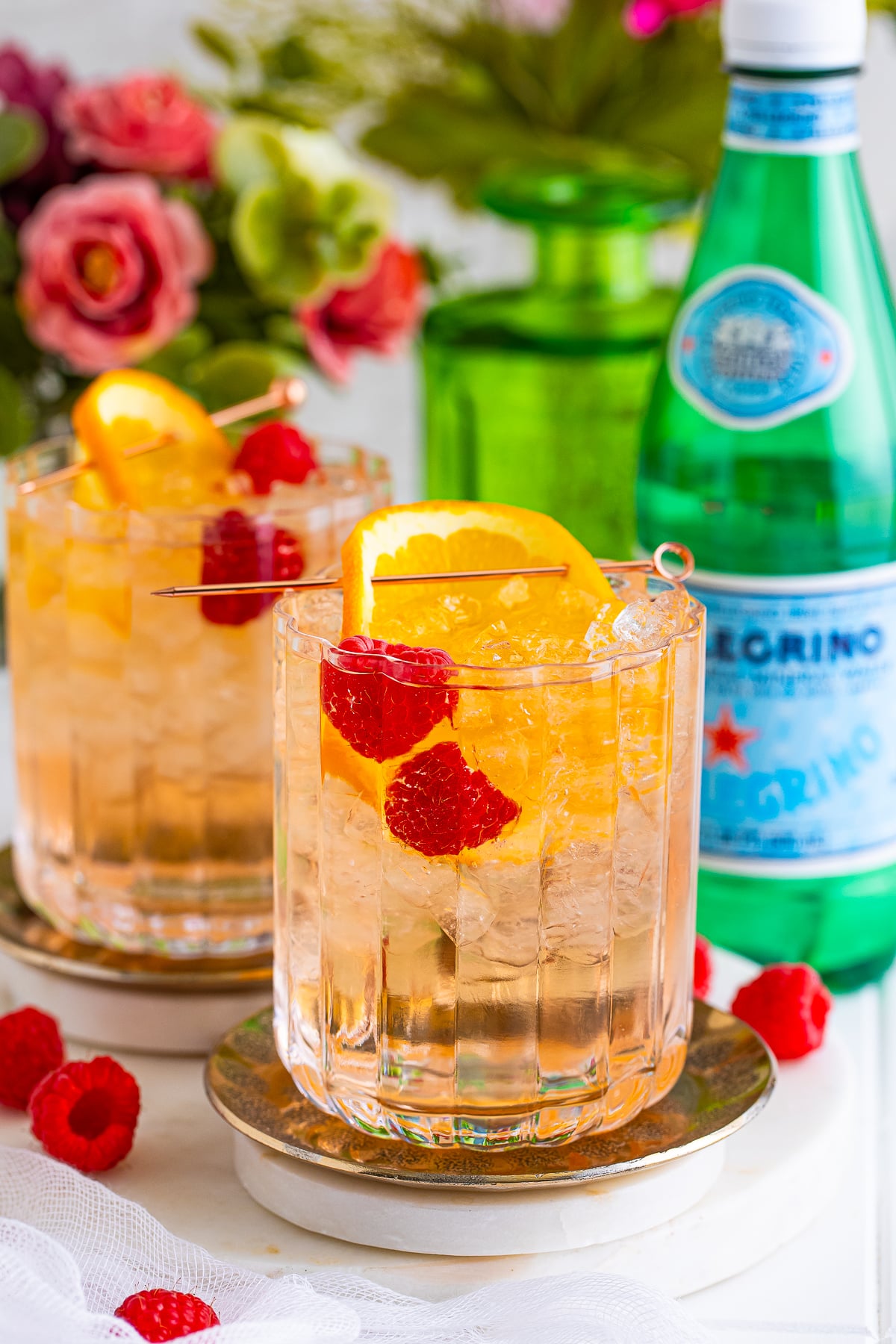 Spritzer in a glass with garnishes