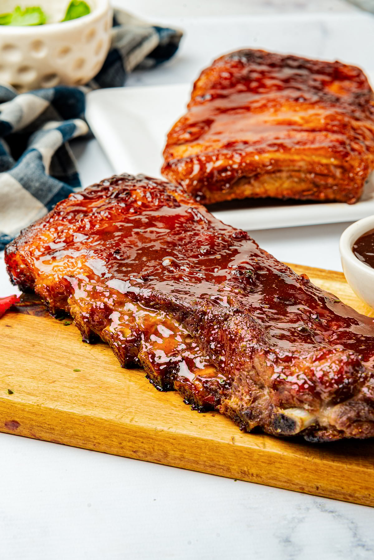 a rack of St Louis Ribs on a cutting board
