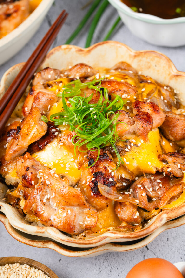 Oyakodon (Chicken and Egg Rice Bowl)
