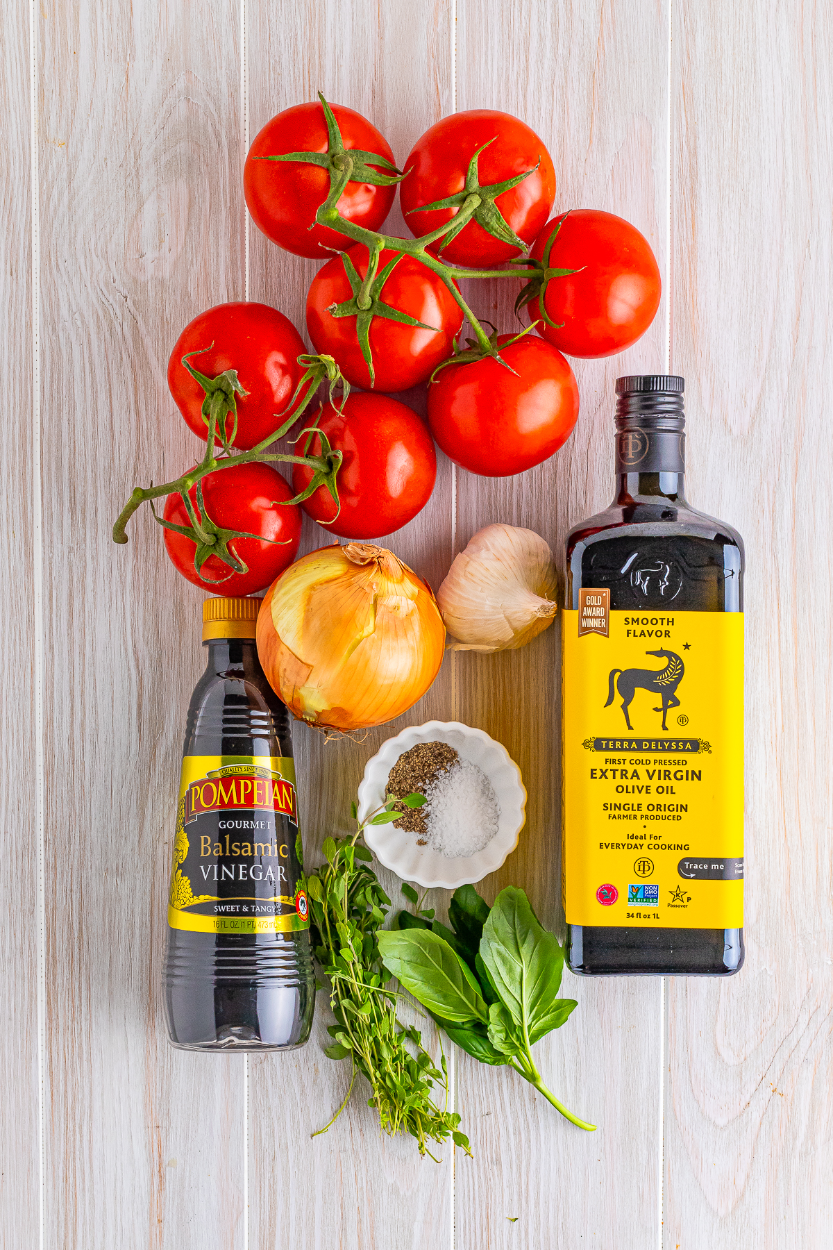 We’re gonna talk about Roasted Tomato Sauce today. If my husband Jeremy had his way, we would eat pasta every night until the end of time.