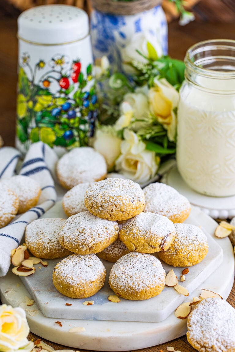 Almond Cookies With Almond Meal: Simple and Delicious