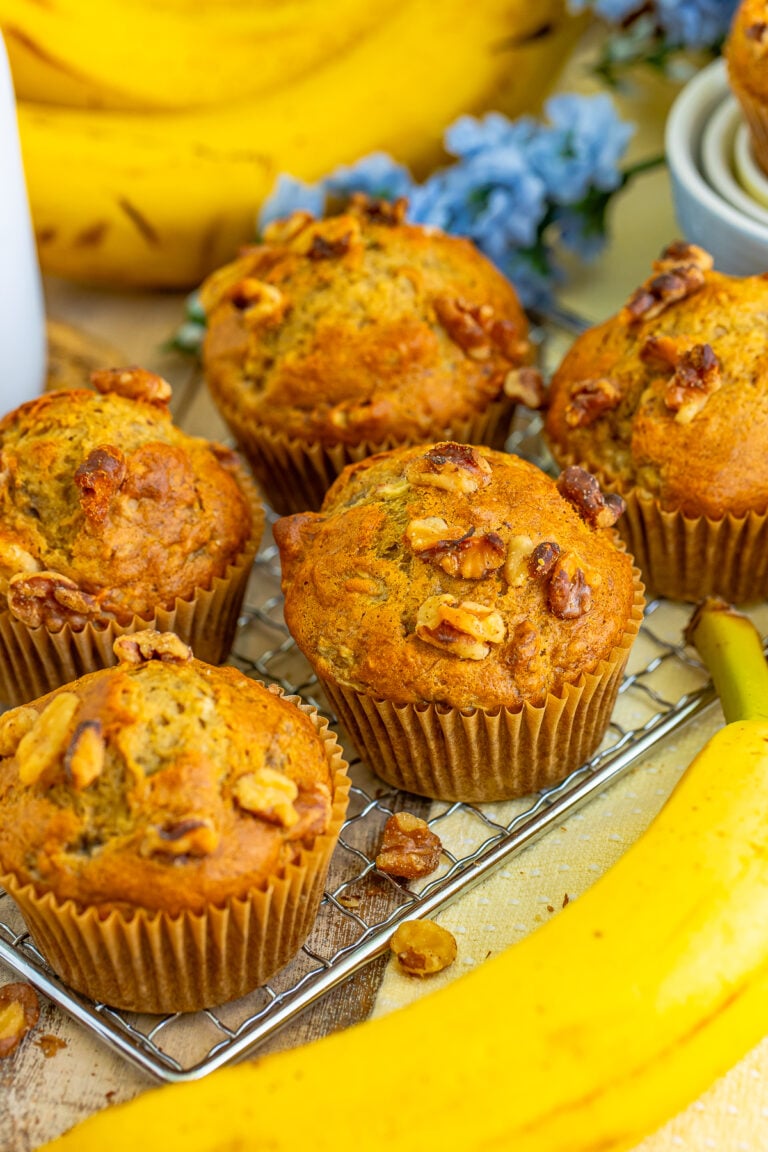 Easy Banana Nut Muffins Recipe