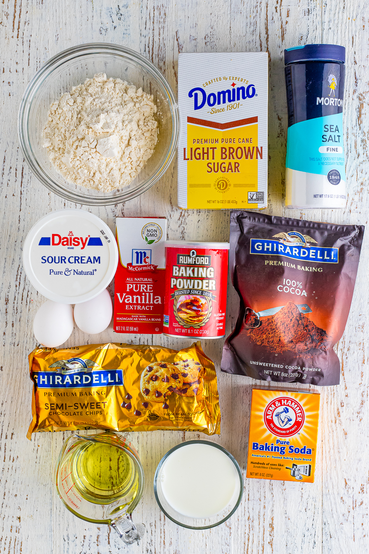 Who doesn’t get excited when the kitchen smells like warm, gooey chocolate?

 These Chocolate Muffins are the kind you see in a coffee shop bakery case—soft, fluffy muffins filled with melty dark chocolate chips and topped with extra chocolate chunks for good measure.

You can whip up a whole batch of chocolate muffins at home with simple ingredients you probably already have in your pantry!