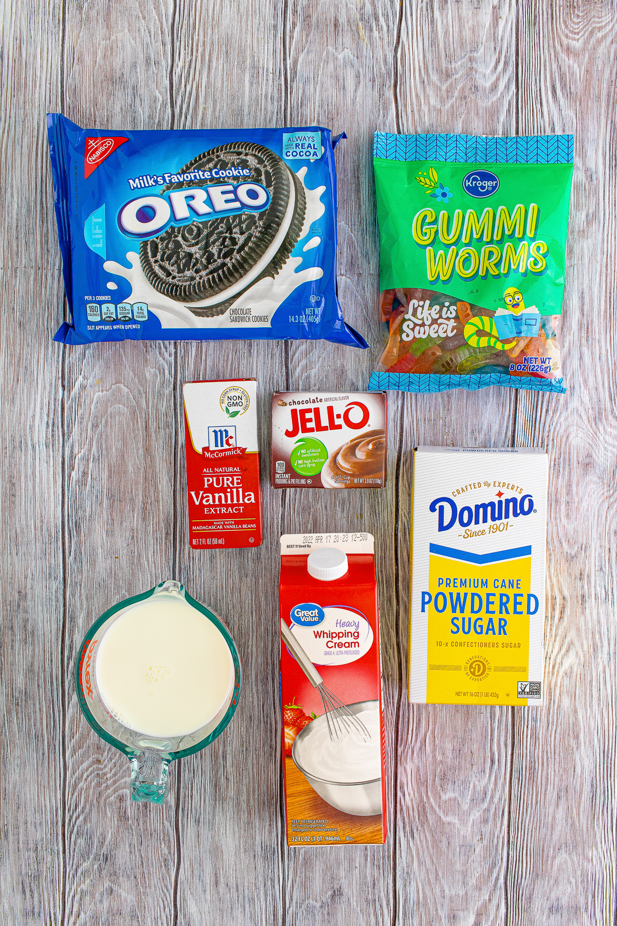 Let’s talk about Dirt Cake Cups! You know, those fun, creamy, chocolatey little cups of joy that make everyone smile! 