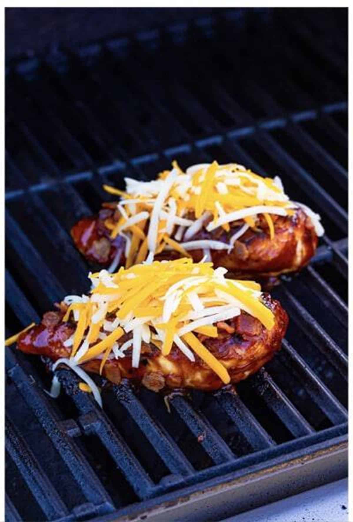 Shredded mozzarella and cheddar added on top of the chicken.
