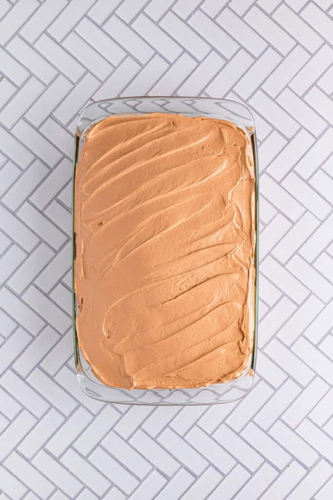 Finished picture of the cake with the frosting on it.